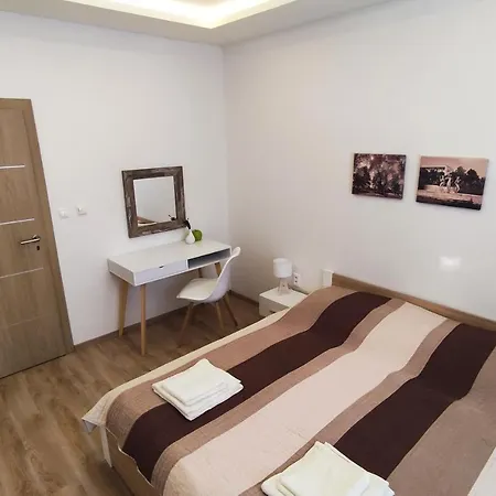 4starsds Apartment Dunajska Streda